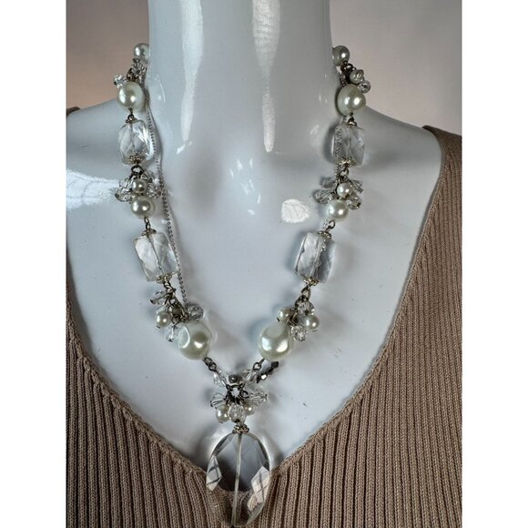 Vintage Crystal & Pearl Beaded Necklace With Large Pendant & Intricate Chain Det - Picture 1 of 10